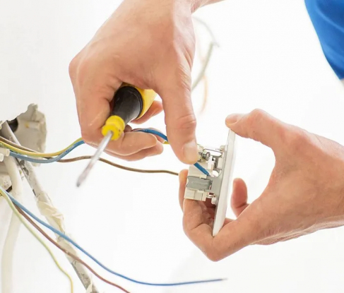 Электромонтажные работы в квартире